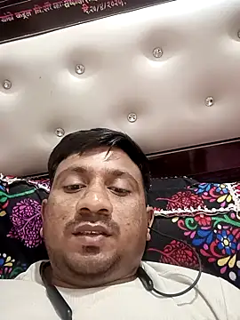 SlipperyRebound0 online show from 09-28-25, 06:35