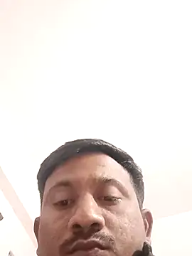 SlipperyRebound0 online show from 11-17-25, 03:18