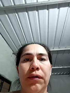 single-mother-indecent- online show from 10-10-25, 10:47