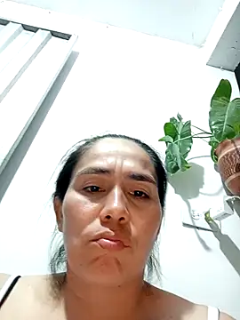 single-mother-indecent- online show from 10-10-25, 11:04