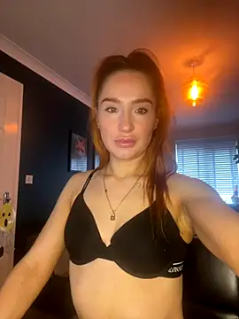 Snapshot of Cherry-L-28 chatting on 10-07-25, 12:57 Cherry-L-28 online show from 10-07-25, 12:57