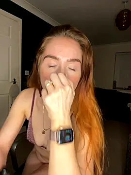 Snapshot of Cherry-L-28 chatting on 10-19-25, 07:58 Cherry-L-28 online show from 10-19-25, 07:58