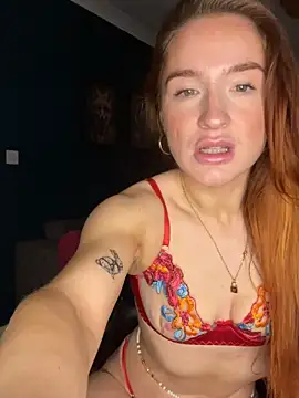 Snapshot of Cherry-L-28 chatting on 11-06-25, 08:43 Cherry-L-28 online show from 11-06-25, 08:43