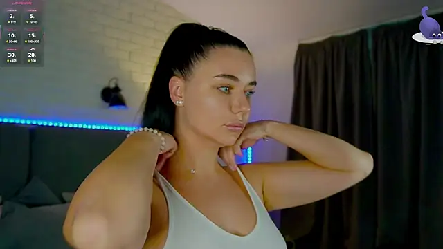 Snapshot of Black___Barbie chatting on 10-01-25, 07:31 Black Barbie online show from 10-01-25, 07:31