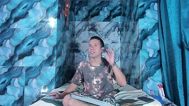 Snapshot of celesteyorucso1 chatting on 10-07-25, 09:12 celesteyorucso1 online show from 10-07-25, 09:12