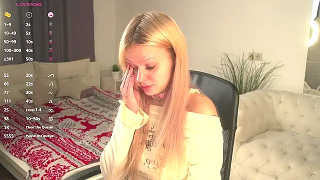 Snapshot of kitten_murray_ chatting on 01-15-26, 01:48 kitten murray online show from 01-15-26, 01:48