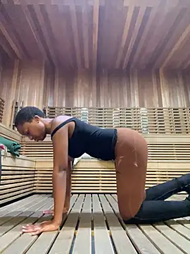 tia   fox online show from 01-15-26, 03:16