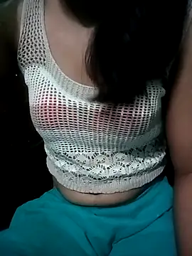 Snapshot of Pihu-56 chatting on 10-24-25, 01:35 Pihu-56 online show from 10-24-25, 01:35