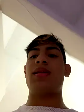 Snapshot of cherub_ chatting on 10-13-25, 01:27 cherub online show from 10-13-25, 01:27