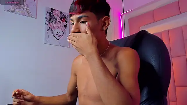 Snapshot of cherub_ chatting on 12-16-25, 03:55 cherub online show from 12-16-25, 03:55