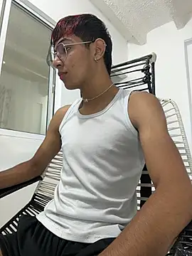 Snapshot of cherub_ chatting on 02-07-26, 06:11 cherub online show from 02-07-26, 06:11