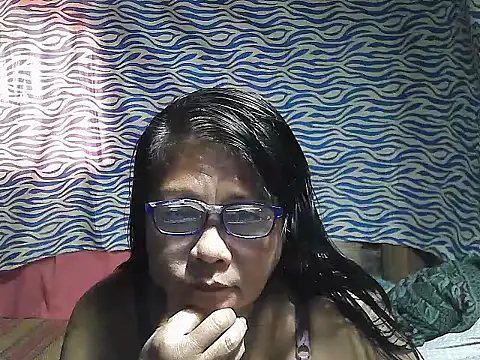 joy cute online show from 10-18-25, 01:08