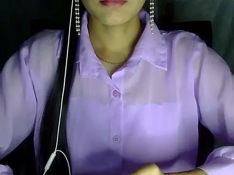 Snapshot of Shazi_1 chatting on 07-24-26, 11:19 Shazi 1 online show from 07-24-26, 11:19