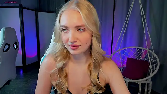 TessaGrays online show from 01-13-26, 02:33