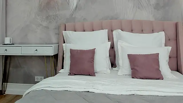 Snapshot of MelissaLiss chatting on 09-29-25, 06:02 MelissaLiss online show from 09-29-25, 06:02