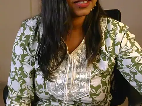 baby-panda4 online show from 10-18-25, 04:52