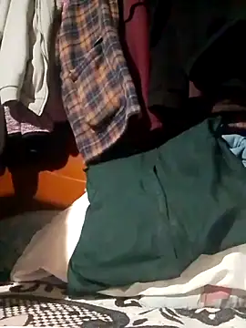 Snapshot of RAJV_ chatting on 10-20-25, 09:04 RAJV online show from 10-20-25, 09:04