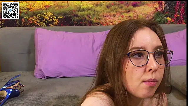 Snapshot of JennyVego chatting on 10-06-25, 12:46 JennyVego online show from 10-06-25, 12:46