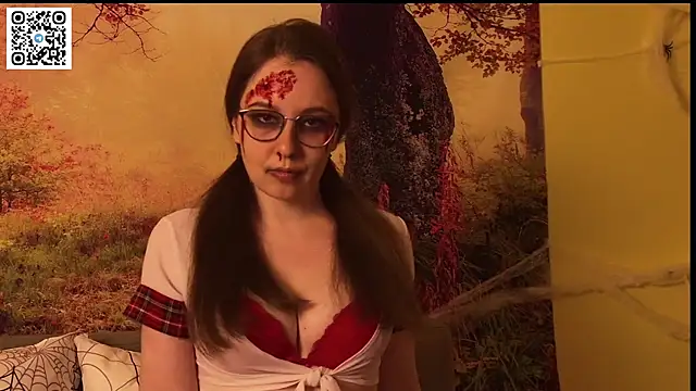 Snapshot of JennyVego chatting on 10-23-25, 07:56 JennyVego online show from 10-23-25, 07:56