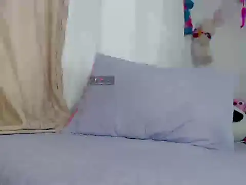 Snapshot of Mara_manson chatting on 10-22-25, 10:20 Mara manson online show from 10-22-25, 10:20