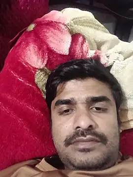 puneriboy32 online show from 11-17-25, 06:24