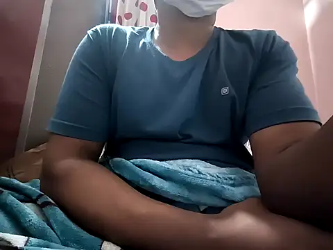 Snapshot of mallu_boy_23 chatting on 10-05-25, 06:28 mallu boy 23 online show from 10-05-25, 06:28