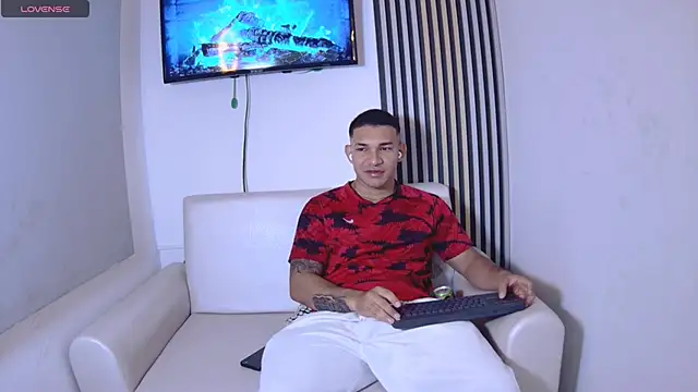 venedic bull online show from 11-23-25, 03:50