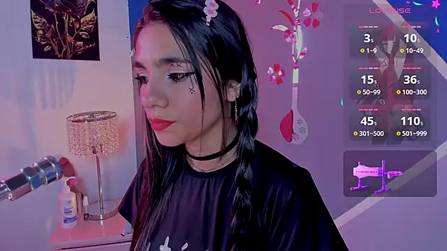 susi hot13 online show from 12-15-25, 08:46