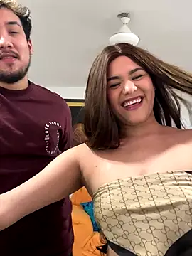 Snapshot of darklove14 chatting on 10-19-25, 08:20 darklove14 online show from 10-19-25, 08:20