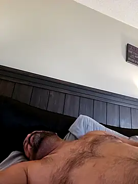 Snapshot of Roddog18 chatting on 10-19-25, 03:01 Roddog18 online show from 10-19-25, 03:01