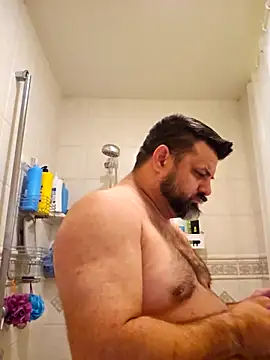 Snapshot of Roddog18 chatting on 11-05-25, 02:06 Roddog18 online show from 11-05-25, 02:06