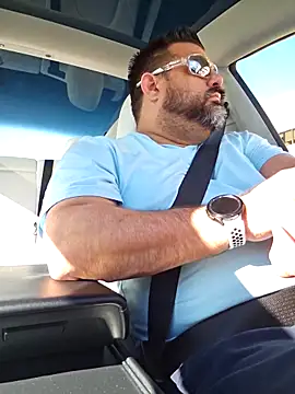 Snapshot of Roddog18 chatting on 01-14-26, 07:19 Roddog18 online show from 01-14-26, 07:19