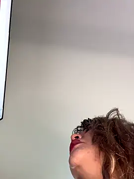 Zoe riivas online show from 11-05-25, 11:21