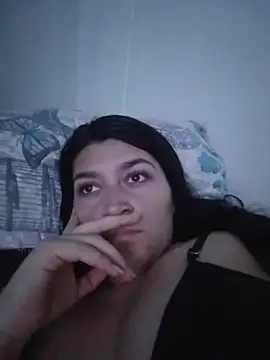 Snapshot of alejitasweet chatting on 10-26-25, 03:45 alejitasweet online show from 10-26-25, 03:45