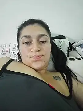 Snapshot of alejitasweet chatting on 11-02-25, 04:59 alejitasweet online show from 11-02-25, 04:59