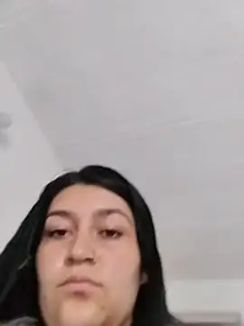 Snapshot of alejitasweet chatting on 12-17-25, 08:37 alejitasweet online show from 12-17-25, 08:37