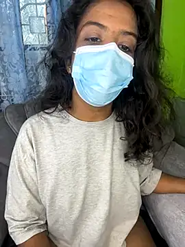 Snapshot of SukiyamaAsia chatting on 10-13-25, 05:51 SukiyamaAsia online show from 10-13-25, 05:51