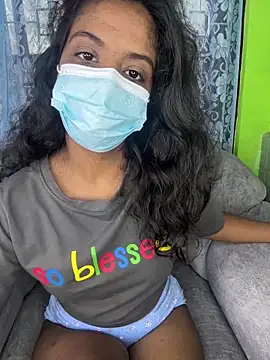 Snapshot of SukiyamaAsia chatting on 11-13-25, 04:11 SukiyamaAsia online show from 11-13-25, 04:11