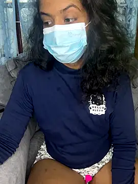 Snapshot of SukiyamaAsia chatting on 11-20-25, 08:14 SukiyamaAsia online show from 11-20-25, 08:14