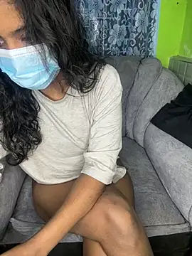 Snapshot of SukiyamaAsia chatting on 11-27-25, 04:20 SukiyamaAsia online show from 11-27-25, 04:20