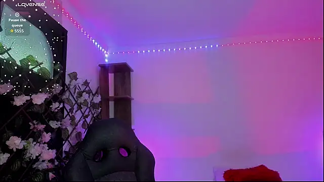 Kora Red69 online show from 11-15-25, 01:40