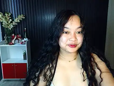 UrFavouriteCravings online show from 11-20-25, 12:44