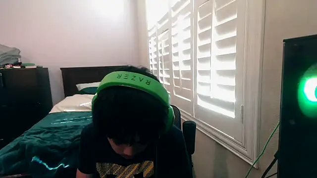 youngasianboy2007 online show from 10-08-25, 07:44