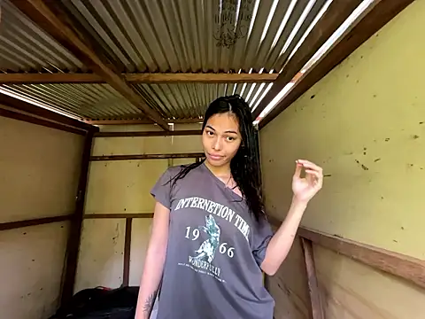 Diana more online show from 01-06-26, 01:20