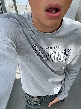 LiamMyst online show from 04-09-26, 02:44