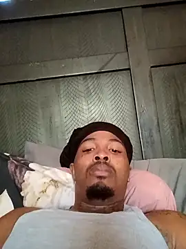 Kadsanova online show from 10-31-25, 05:03