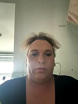 Snapshot of sexymell chatting on 10-08-25, 10:57 sexymell online show from 10-08-25, 10:57