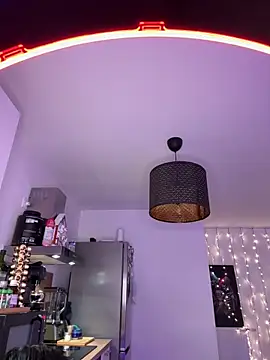 LaPetiteKim online show from 12-14-25, 08:13