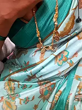 Snapshot of Tamil_Ammani chatting on 07-10-26, 03:44 Tamil Ammani online show from 07-10-26, 03:44