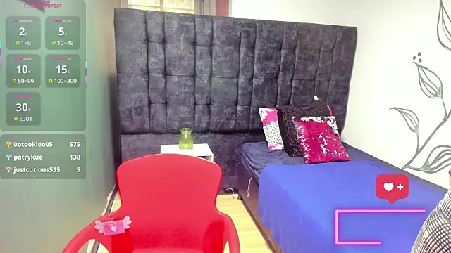 Charlotte  Gray online show from 01-12-26, 08:03